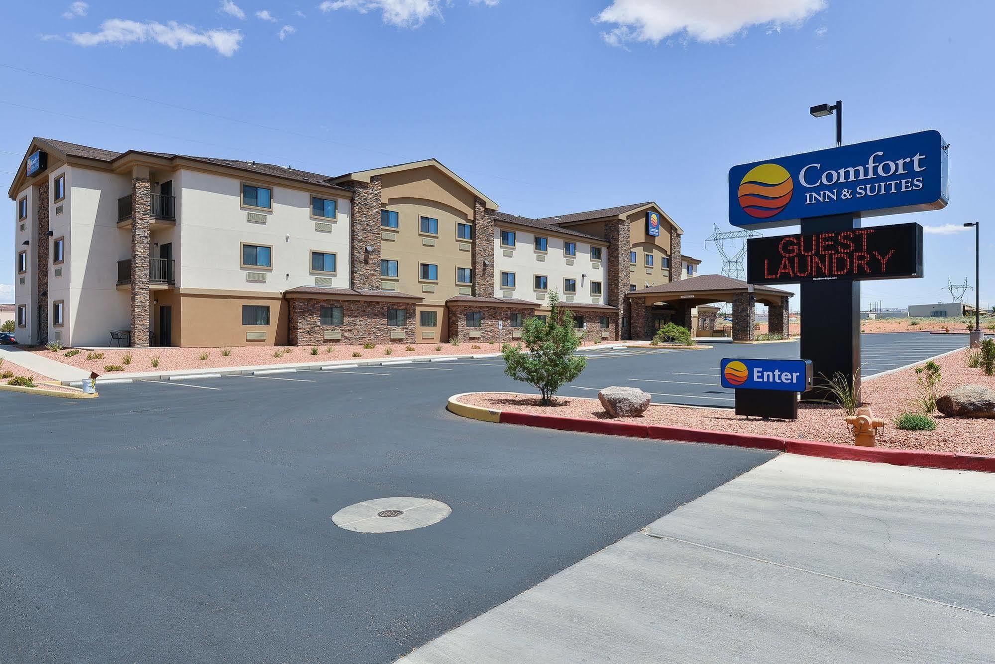 Comfort Inn & Suites Page At Lake Powell Exterior photo