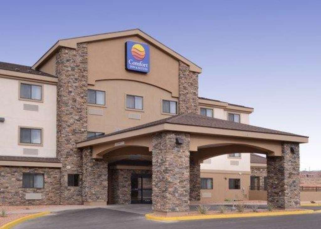 Comfort Inn & Suites Page At Lake Powell Exterior photo